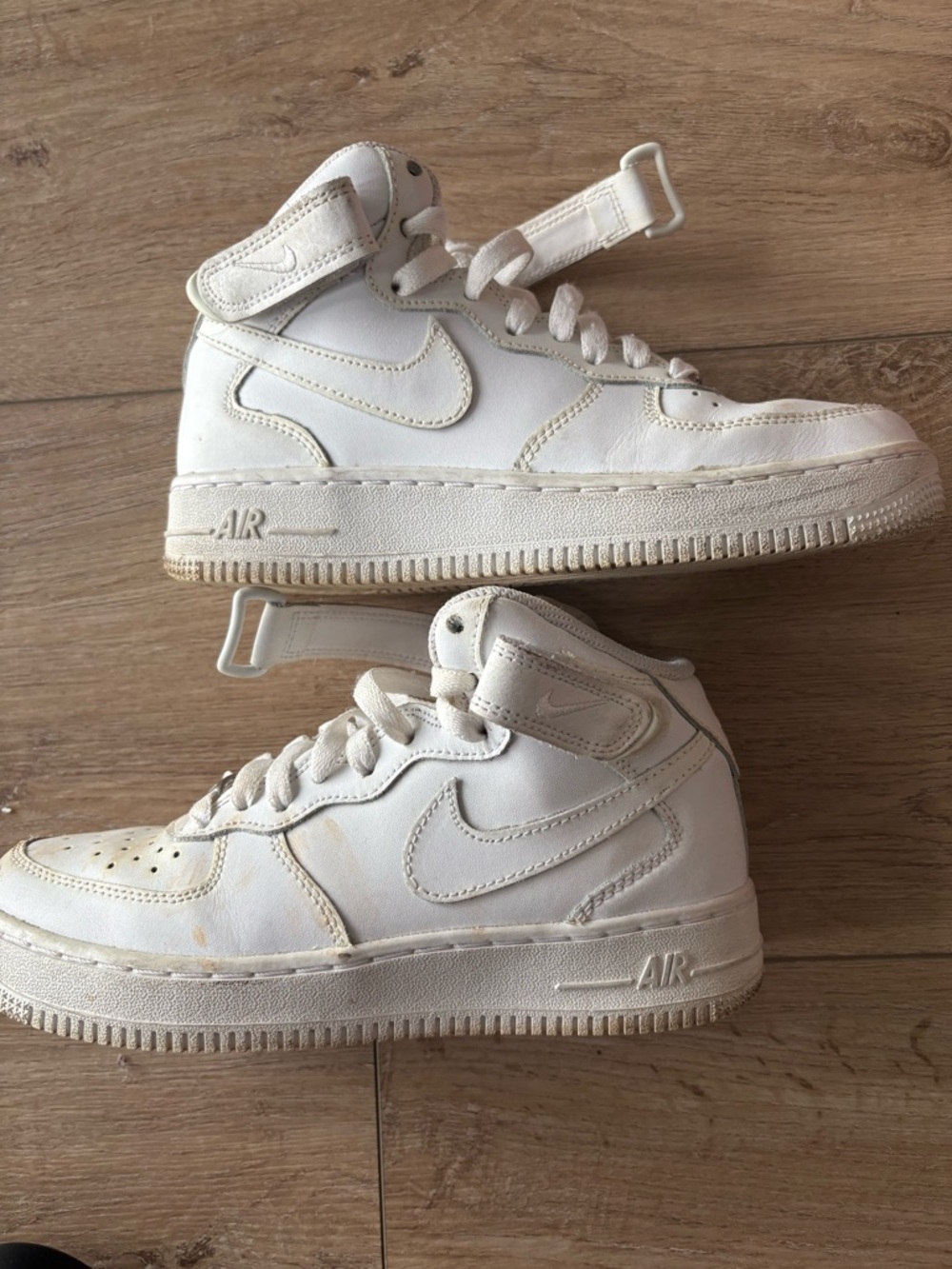 NIKE AIR FORCE - Picture 4 of 4